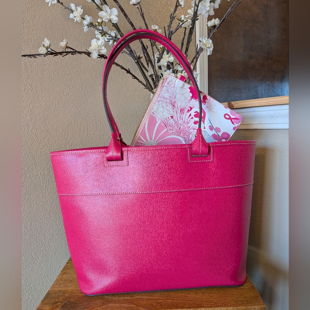 Dooney & Bourke Beacon, Saffino Leather Tote Set in Fushia-EUC - Picture 2 of 12